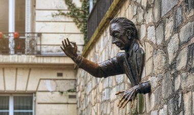 კედელში გაჩხერილი კაცი -  თავბრუდამხვევი სასიყვარულო მრავალკუთხედი