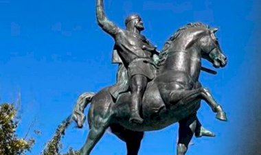 ერეკლე მეორეს ხმალი  არ აქვსო... თურმე ჰქონია!