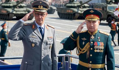 ფრიდრიხ მერცმა ვლადიმირ პუტინი ადოლფ ჰიტლერს შეადარა