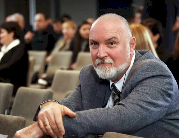 დავით ქართველიშვილი: აშშ-ის გასვლა ვენეციის კომისიიდან ნიშნავს, რომ ვაშინგტონი აღარ აღიარებს ევროპულ იურიდიულ არბიტრაჟს სავალდებულო ინსტრუმენტად, რაც ვენეციის კომისიის პოლიტიკური წონის შემცირებას და მისი გავლენის შესუსტებას გამოიწვევს