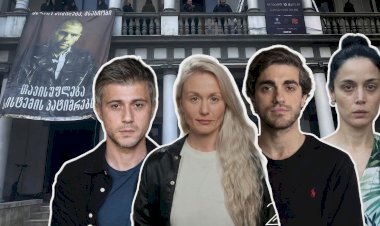 ამბიციური ბრიყვების გაქცევა კომედიიდან, რომელიც უკვე დამთავრდა