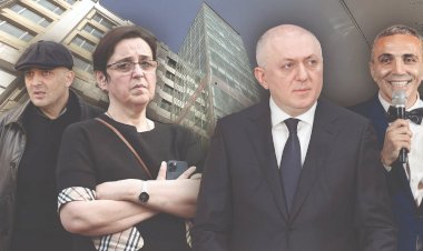 აღვირახსნილი თაღლითები