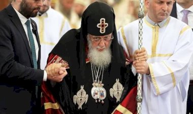 სულების დასაპურებლად გაღებული სარკმელი